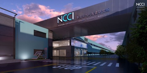 惠英紅與他牽手:只因是一路人